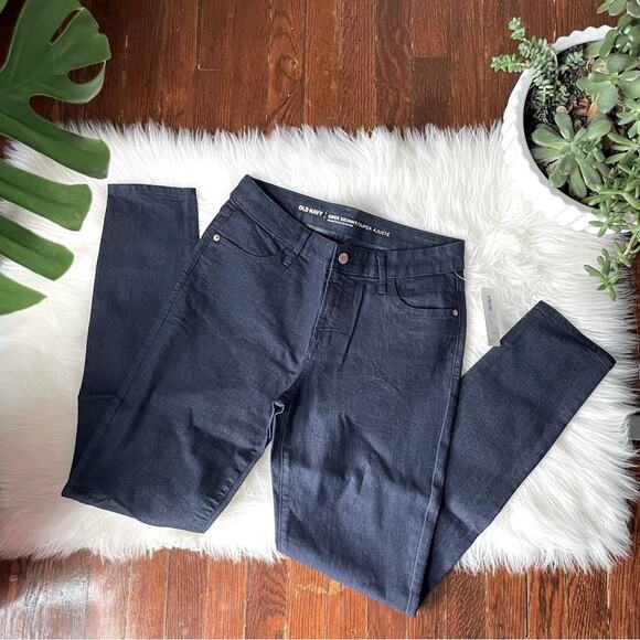 Old Navy Super Skinny Jeans Dark Wash Mid Rise NWT - Picture 1 of 9